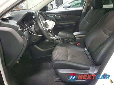 Zdjęcie 7 z 12 samochodu: 2020 NISSAN ROGUE SV VIN:5N1AT2MV0LC744645 - miniatura