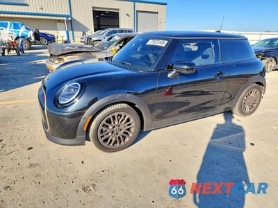 2025 MINI COOPER S WMW23GD02S2W70169 - główne zdjęcie licytacji z USA - miniatura
