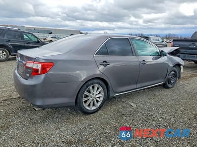 Trzecie zdjęcie samochodu z tyłu: 2013 TOYOTA CAMRY HYBRID VIN:4T1BD1FK5DU096326 - miniatura
