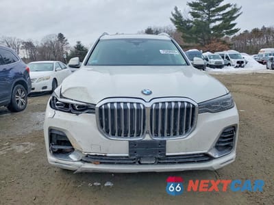 Piąte zdjęcie samochodu w środku: 2019 BMW X7 XDRIVE40I VIN:5UXCW2C51KL087356 - miniatura