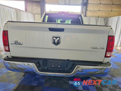 Zdjęcie 6 z 12 samochodu: 2016 RAM 1500 SLT VIN:1C6RR7LG2GS335720 - miniatura