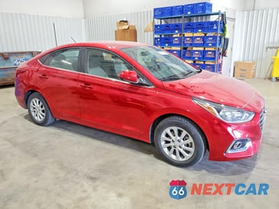 Czwarte zdjęcie samochodu z boku: 2022 HYUNDAI ACCENT SE VIN:3KPC24A6XNE185917 - miniatura