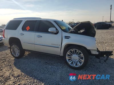 Czwarte zdjęcie samochodu z boku: 2007 CADILLAC ESCALADE LUXURY VIN:1GYEC63867R408620 - miniatura