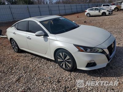 Czwarte zdjęcie samochodu z boku: 2019 NISSAN ALTIMA SV VIN:1N4BL4DV9KC156137 - miniatura