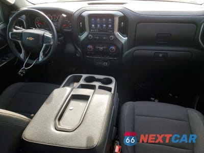 Zdjęcie 8 z 12 samochodu: 2022 CHEVROLET SILVERADO LTD K1500 LT-L VIN:3GCPYJEK7NG182273 - miniatura