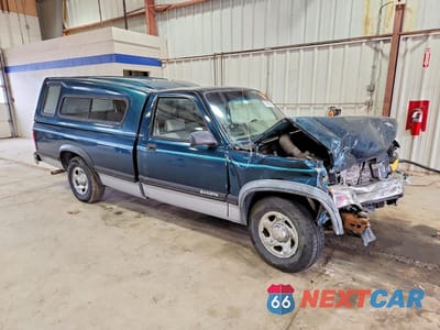 Czwarte zdjęcie samochodu z boku: 1994 DODGE DAKOTA VIN:1B7FL26X1RS693017 - miniatura