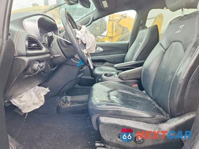 Zdjęcie 7 z 12 samochodu: 2021 CHRYSLER PACIFICA TOURING L VIN:2C4RC1BG4MR567807 - miniatura