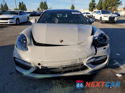 Piąte zdjęcie samochodu w środku: 2017 PORSCHE PANAMERA TURBO VIN:WP0AF2A78HL152953 - miniatura