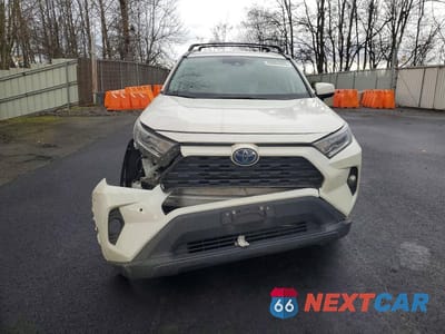 Piąte zdjęcie samochodu w środku: 2021 TOYOTA RAV4 VIN:2T3B6RFV9MW029125 - miniatura