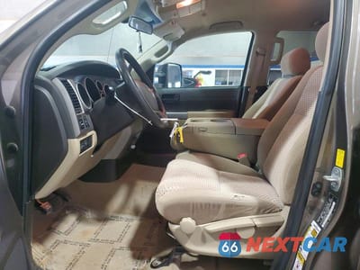 Zdjęcie 7 z 12 samochodu: 2010 TOYOTA TUNDRA DOUBLE CAB SR5 VIN:5TFCY5F19AX010103 - miniatura