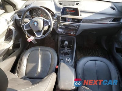 Zdjęcie 8 z 12 samochodu: 2018 BMW X1 SDRIVE28I VIN:WBXHU7C38J5H40833 - miniatura