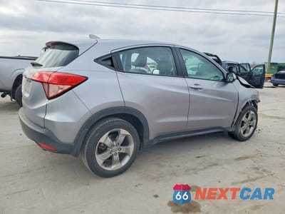Trzecie zdjęcie samochodu z tyłu: 2017 HONDA HR-V LX VIN:3CZRU5H30HM714026 - miniatura