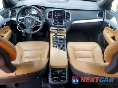 Zdjęcie 8 z 12 samochodu: 2018 VOLVO XC90 T6 VIN:YV4A22PK0J1195298 - miniatura