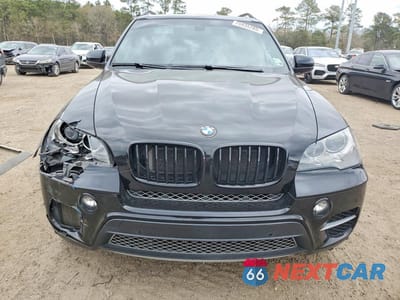 Piąte zdjęcie samochodu w środku: 2013 BMW X5 XDRIVE50I VIN:5UXZV8C53D0C14759 - miniatura
