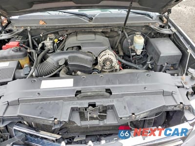 Zdjęcie 12 z 12 samochodu: 2010 CHEVROLET SUBURBAN K1500 LS VIN:1GNUKHE37AR148650 - miniatura