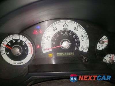 Zdjęcie 9 z 13 samochodu: 2007 TOYOTA FJ CRUISER VIN:JTEBU11F370027172 - miniatura