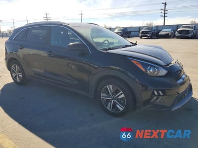 Czwarte zdjęcie samochodu z boku: 2020 KIA NIRO LXS VIN:KNDCB3LC4L5374472 - miniatura