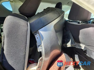 Zdjęcie 11 z 12 samochodu: 2018 TOYOTA RAV4 HV LE VIN:JTMRJREV3JD175348 - miniatura