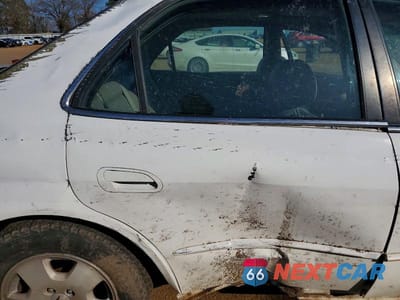 Zdjęcie 10 z 13 samochodu: 2002 HONDA ACCORD EX VIN:1HGCG16532A032618 - miniatura