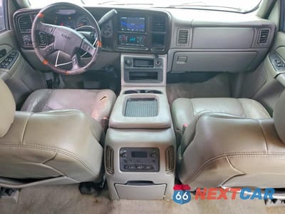 Zdjęcie 8 z 13 samochodu: 2006 GMC SIERRA K2500 HEAVY DUTY VIN:1GTHK23D26F185035 - miniatura