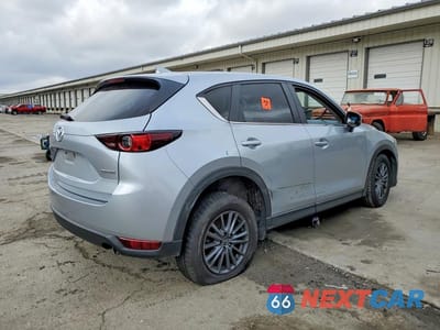 Trzecie zdjęcie samochodu z tyłu: 2020 MAZDA CX-5 TOURING VIN:JM3KFBCMXL0724047 - miniatura