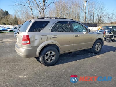 Trzecie zdjęcie samochodu z tyłu: 2005 KIA SORENTO LX VIN:KNDJC733755487394 - miniatura
