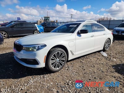 2018 BMW 530XE WBAJB1C5XJB084021 - główne zdjęcie licytacji z USA - miniatura