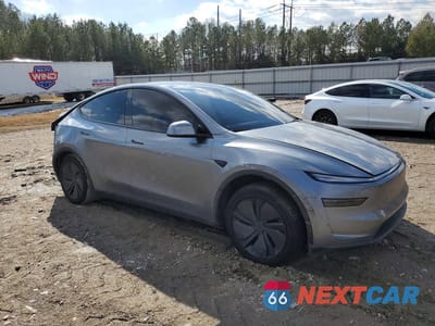 Czwarte zdjęcie samochodu z boku: 2026 TESLA MODEL Y VIN:7SAYGDED4TF374394 - miniatura