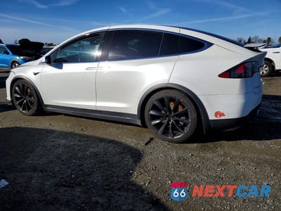 Drugie zdjęcie samochodu z przodu: 2017 TESLA MODEL X VIN:5YJXCBE24HF066771 - miniatura