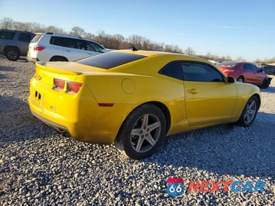 Trzecie zdjęcie samochodu z tyłu: 2013 CHEVROLET CAMARO LS VIN:2G1FA1E36D9156970 - miniatura