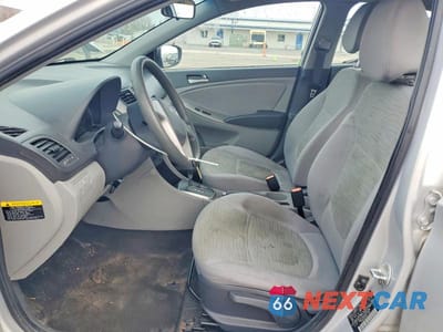 Zdjęcie 7 z 11 samochodu: 2017 HYUNDAI ACCENT SE VIN:KMHCT4AEXHU306984 - miniatura