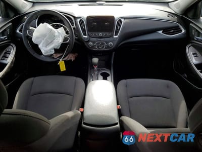 Zdjęcie 8 z 13 samochodu: 2023 CHEVROLET MALIBU RS VIN:1G1ZG5ST1PF146365 - miniatura