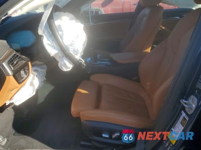 Zdjęcie 7 z 12 samochodu: 2021 BMW 530 XI VIN:WBA13BJ07MWX36195 - miniatura