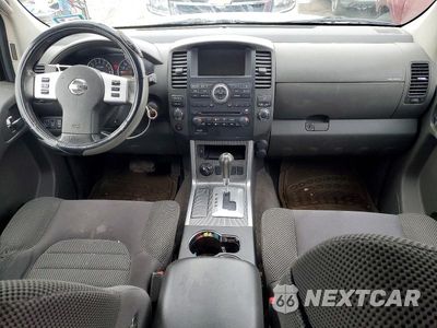 Zdjęcie 8 z 12 samochodu: 2011 NISSAN PATHFINDER S VIN:5N1AR1NB3BC600440 - miniatura