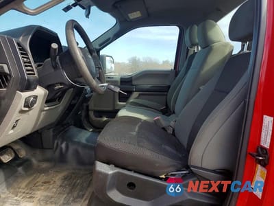 Zdjęcie 7 z 12 samochodu: 2016 FORD F150 VIN:1FTMF1C81GKD38335 - miniatura