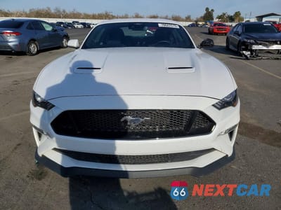 Piąte zdjęcie samochodu w środku: 2022 FORD MUSTANG GT VIN:1FA6P8CF0N5121261 - miniatura