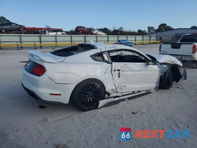 Trzecie zdjęcie samochodu z tyłu: 2021 FORD MUSTANG GT VIN:1FA6P8CF7M5102415 - miniatura