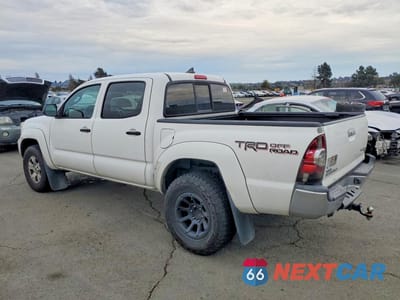 Drugie zdjęcie samochodu z przodu: 2014 TOYOTA TACOMA PRERUNNER V6 VIN:3TMJU4GN0EM160563 - miniatura