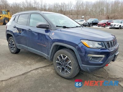 Czwarte zdjęcie samochodu z boku: 2020 JEEP COMPASS TRAILHAWK VIN:3C4NJDDBXLT203314 - miniatura