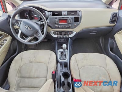 Zdjęcie 8 z 12 samochodu: 2015 KIA RIO LX VIN:KNADM4A37F6464847 - miniatura