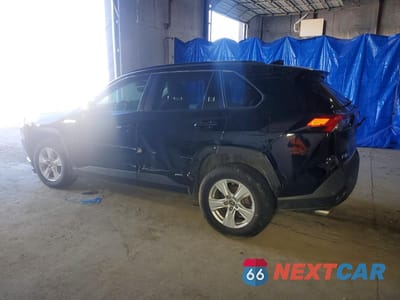 Drugie zdjęcie samochodu z przodu: 2020 TOYOTA RAV4 HYBRID XLE VIN:JTMRWRFV3LD070232 - miniatura