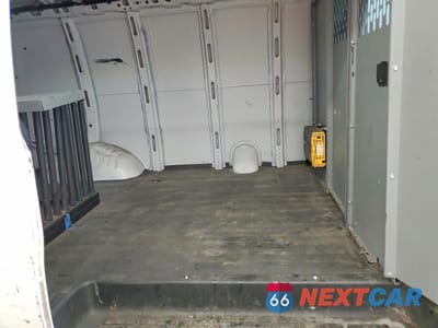 Zdjęcie 11 z 13 samochodu: 2020 CHEVROLET EXPRESS 2500 CARGO UTILITY / SERVICE VAN VIN:1GCWGAFG5L1264992 - miniatura