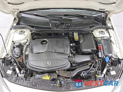 Zdjęcie 12 z 13 samochodu: 2018 MERCEDES-BENZ GLA 250 4MATIC VIN:WDCTG4GB4JJ457908 - miniatura