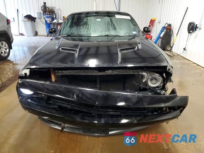 Piąte zdjęcie samochodu w środku: 2021 DODGE CHALLENGER SXT VIN:2C3CDZGG8MH622943 - miniatura