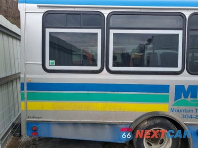 Zdjęcie 10 z 13 samochodu: 2019 FORD ECONOLINE E450 SUPER VIN:1FDFE4FS9KDC56592 - miniatura