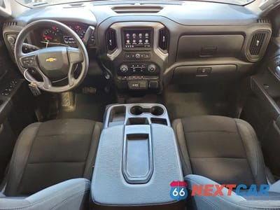 Zdjęcie 8 z 12 samochodu: 2024 CHEVROLET SILVERADO K1500 CUSTOM VIN:1GCPDBEK1RZ349010 - miniatura