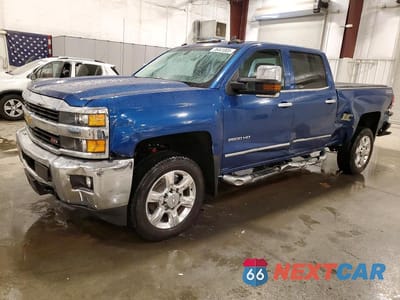 2017 CHEVROLET SILVERADO K2500 HEAVY DUTY LTZ 1GC1KWEG1HF132636 - główne zdjęcie licytacji z USA - miniatura