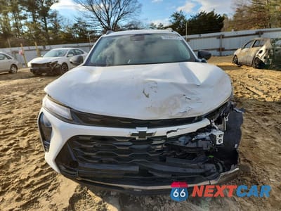 Piąte zdjęcie samochodu w środku: 2025 CHEVROLET TRAX ACTIV VIN:KL77LKEP0SC145240 - miniatura