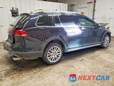 Trzecie zdjęcie samochodu z tyłu: 2017 VOLKSWAGEN GOLF ALLTRACK S VIN:3VWH17AU9HM516566 - miniatura