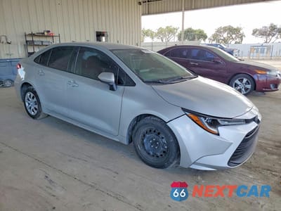 Czwarte zdjęcie samochodu z boku: 2023 TOYOTA COROLLA VIN:5YFB4MDE2PP070853 - miniatura